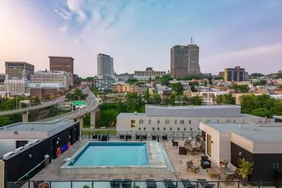 Image de Le Downtown (piscine sur le toit et stationnement! )