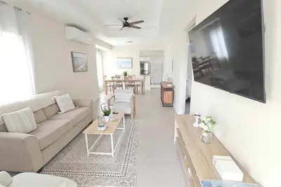 Image de Cozy home in LuceaHanover between Montego Bay & Negril