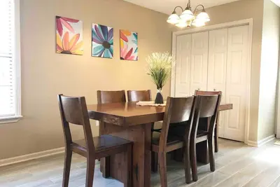 Image de The Landing at Hilltop - near Asu & Nea Baptist