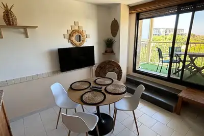 Image de Le Petra Paoli - Front de mer -  Appt climatisé avec piscine