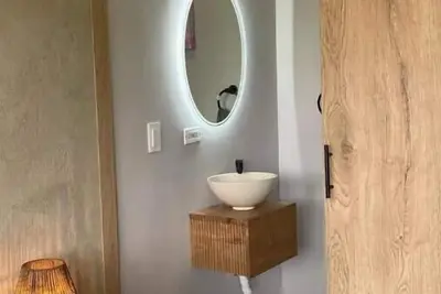 Image de Alojamiento Romántico con Jacuzzi Privado