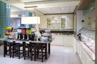 Image de Serene Retreat with Heated Pool | Pet-friendly | 3 Units | Near Newark