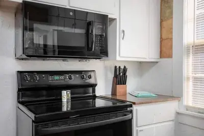 Image de Beautiful Historic House - 3 Bedrooms, 2 sofa beds