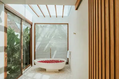Image de Private Pool, Skylight Bathtub, Dreamy Pool and Serene Greenery in Canggu!