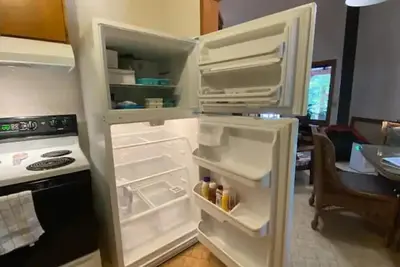 Image de Beaver Dome Geodesic Lake Home 3br 2bath