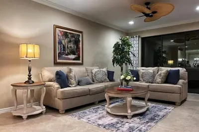 Image de Resort Style Vacation\n