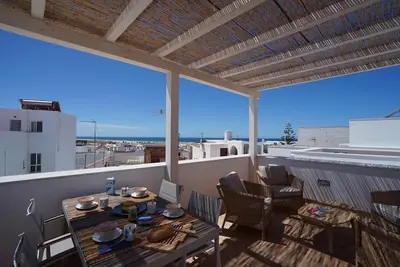Image de Casa Vistalmar-Beautiful renovated townhouse with sea views from the roof terrace