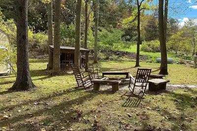 Image de Camping in the Smokies! Bring Your Tent, Rv or Camper