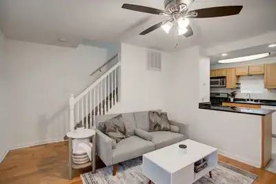 Image de Cozy Lux 3bd House - Heart of Fishtown - Jetted Tub - Sleeps 8!