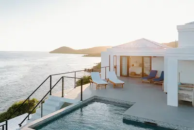 Image de East End Ocean Front/Infinity Pool: Sunkissed Villa