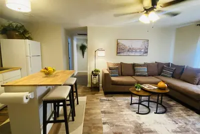 Image de Cozy Cottage 116, 7 minutes from the North Ms Medical Center, Pet Friendly! !