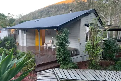 Image de Somertime Cottage - Relax with family & friends 4 bed, 2 bath house sleeping ten