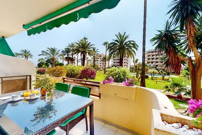 Image de Apt. Duna dans l'urb. Playa Grande. 6 pers. , A/C, Wifi, piscine communautaire