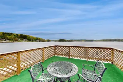 Image de Winnisquam Lake Retreat | House in Tilton with lakefront yard and gas grill