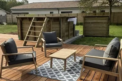 Image de La Cabane de Sofi ~ Villa Cosy avec Piscine proche lac 8 personnes