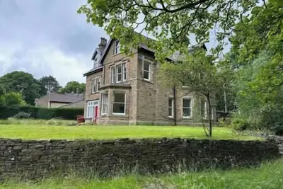 Image de Huge 11 Bed House in Buxton w/ Parking   Hot Tub