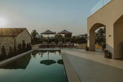 Image de Grand two Master Bedroom Villa with private pool | Nama Seaside Villas