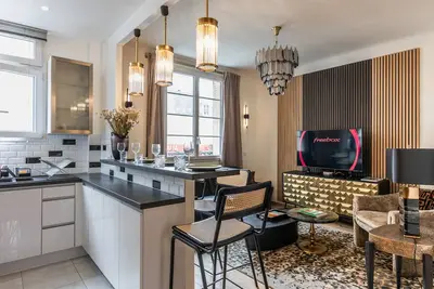 Image de Hedonist House - Cosy & Design appartement pour 4 voyageurs - Tour Eiffel