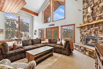 Summer Stays Available! Beautiful Ski-in/Ski-Out Chalet with Private Hot Tub on Whitefish Mountain!