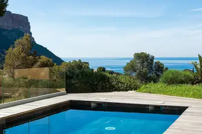 Image de Super Cassis Paradis 8 Pers Piscine vue mer