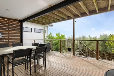 Image de Port Views - Charming Townhouse in the Centre of Portarlington.