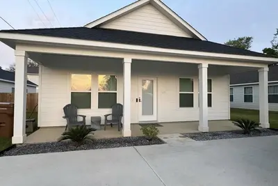 Biloxi Beach View Bungalow Getaway!