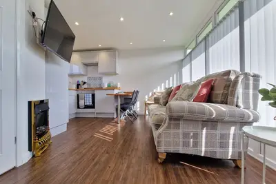 Image de 67 Broadside Holiday Chalet near Broads & Beaches
