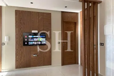 Image de S House | Centre ville - Sécurisé - Parking Gratuit - Wifi - 4 min Tgv