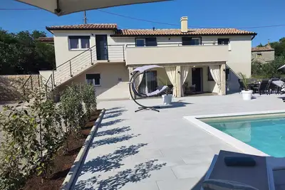 Image de 10 minutes from the sea, a newly renovated appartment for 6 person\n