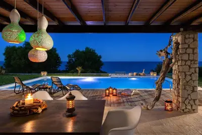 Image de Appartement de vacances Kattavia pour 1 - 6 personnes avec 4 chambres à coucher - Maison de vacances