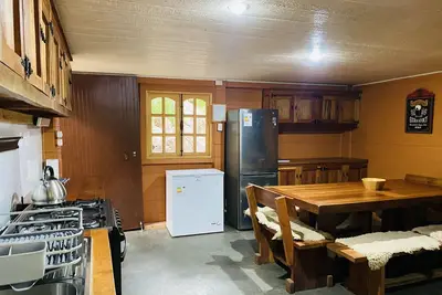 Image de 1-cabaña con Gran Vista en las Montañas con hot tub Para 20 Personas