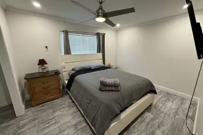 Image de Posh condo steps from the beaches based and shops on Okaloosa island.