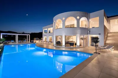 Image de Maison de vacances Archangelos pour 1 - 19 personnes avec 9 chambres à coucher - Maison de vacances