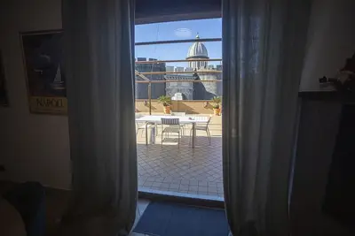 At 600mt from Naples train stationEquipped with every comfort and terrace