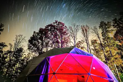 Image de Forest Fairy dome in Smoky mountains - GlampiTiN\n\n