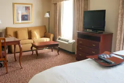 Image de Explore the Grand Canyon: Kingman Stay w/ Pool & Close to Downtown