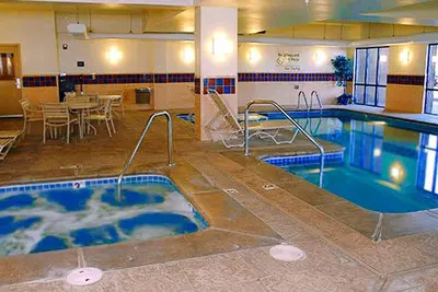 Image de Scenic Road Trip Stop: Ideal Suite with Free Breakfast, Pool | 2 Units