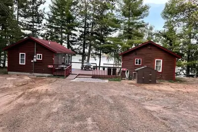 Waterfront Webb Lake, Cabin 1