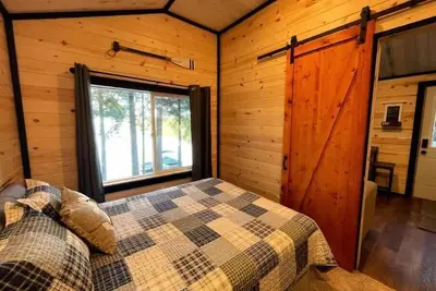 Waterfront Webb Lake, Cabin 2