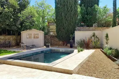 Image de Rez-de-jardin avec piscine privée proche Vaison Ventoux Provence\n3 chambres