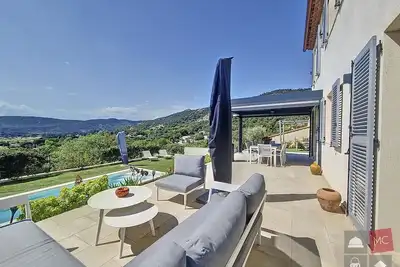 Image de Villa Alice avec piscine et vue magnifique