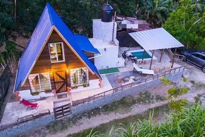 Image de New Canadian cabin in Jarabacoa, Dominican Republic, was built in March 2024.
