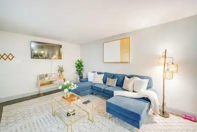 Image de Dallas Apartment w\/ Pool Access, 10 Mi to Downtown