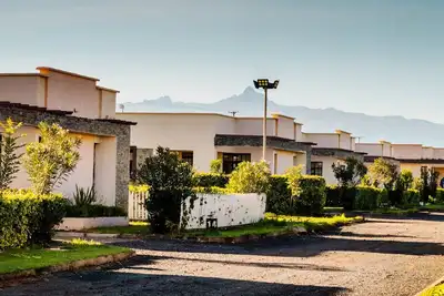 Image de Swarahomes For Family And Friends Hangout With Peaceful And Serene Environment