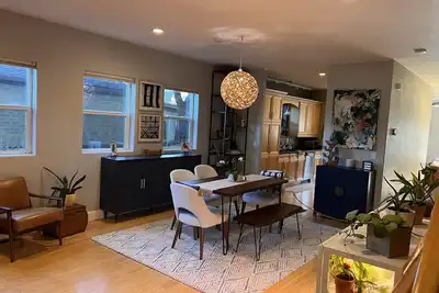 Image de Spacious Denver Sanctuary: Flower Garden, Hot Tub