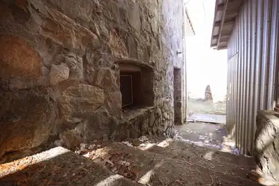 Image de Lakefront Water Trampoline Fire Pit Bbq Bunkies w/ Great Fishing