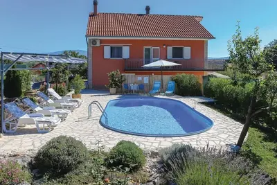 Image de Appartement de deux chambres avec la terrasse Vojnić Sinjski, Zagora (A-22835-a)