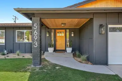 Image de Unique Modern Home W/Pool