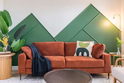 Image de Mt View ★ King bed, Pool, Arcade, Family-friendly ★ 2mi Branson Strip!