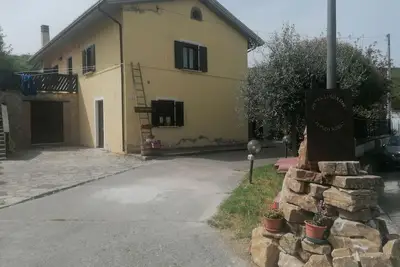 Image de Apartments pertaining to country structure